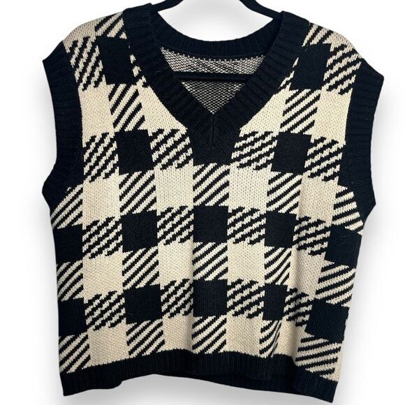 SHEIN Checkered Sweater Vest Black and Cream Size Small - Picture 1 of 3